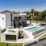 2024.04.10 Renny Luxury Villas Marbella Las Chapas Avda Cataluna 139 Villa Drone 7 1