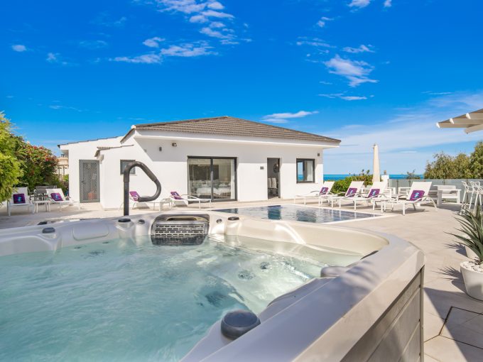 Blanca 2022.07.13 Luxury Villas Marbella Mijas P29
